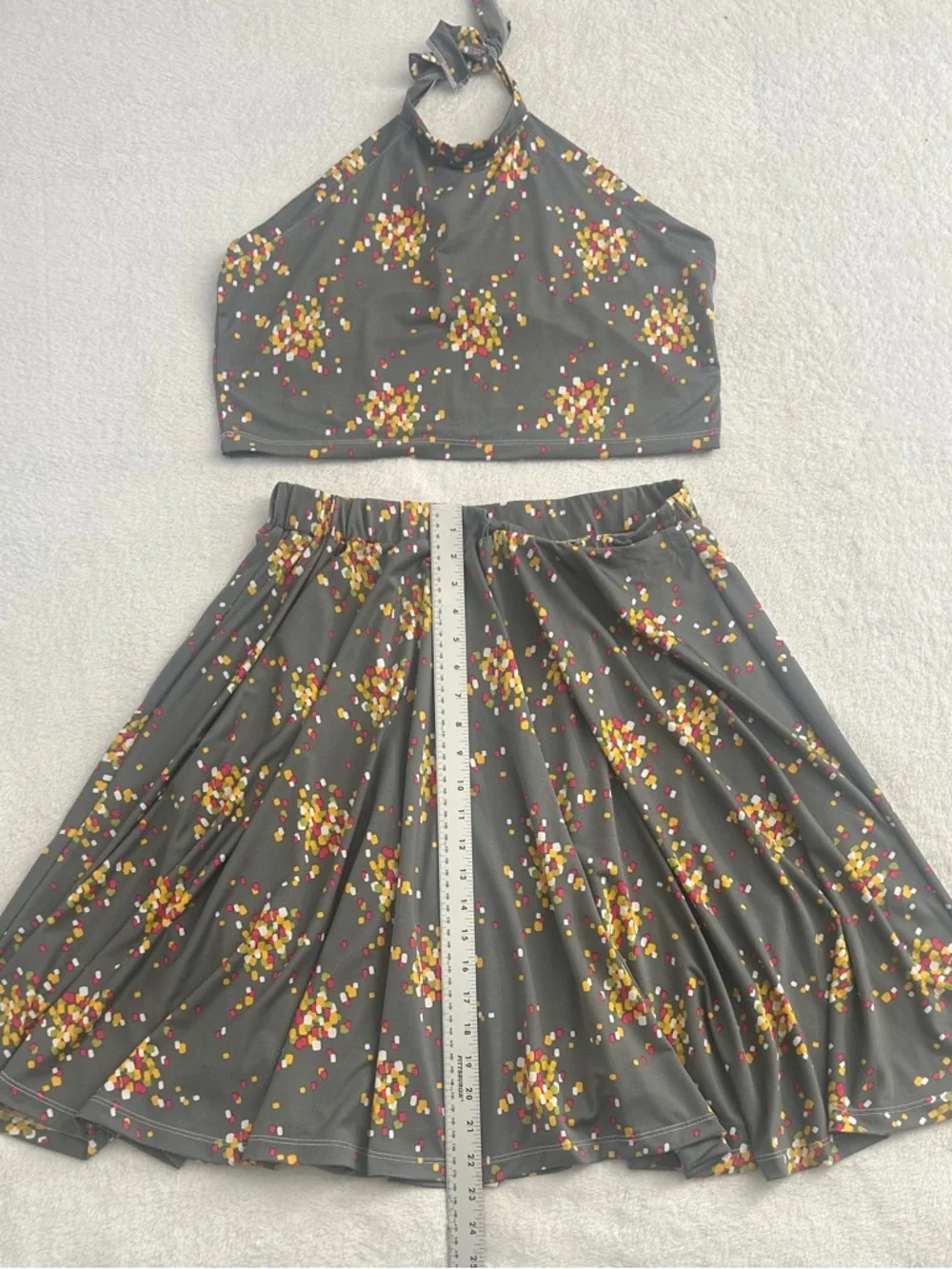 REBDOLLS 2-Piece Skirt and Halter Set Women's Size 1X - Picture 8 of 12